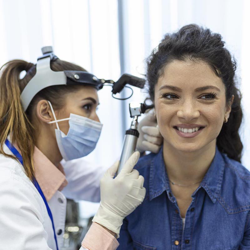 Otoscopic Examination04